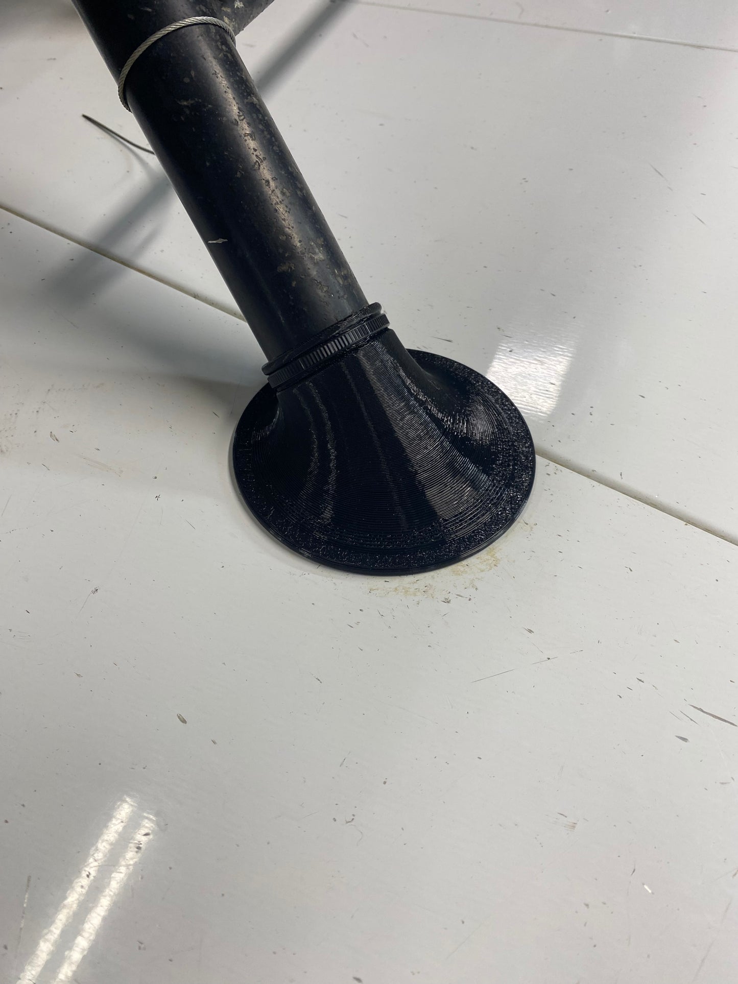 Longhorn Deck Grommets and optional Supports